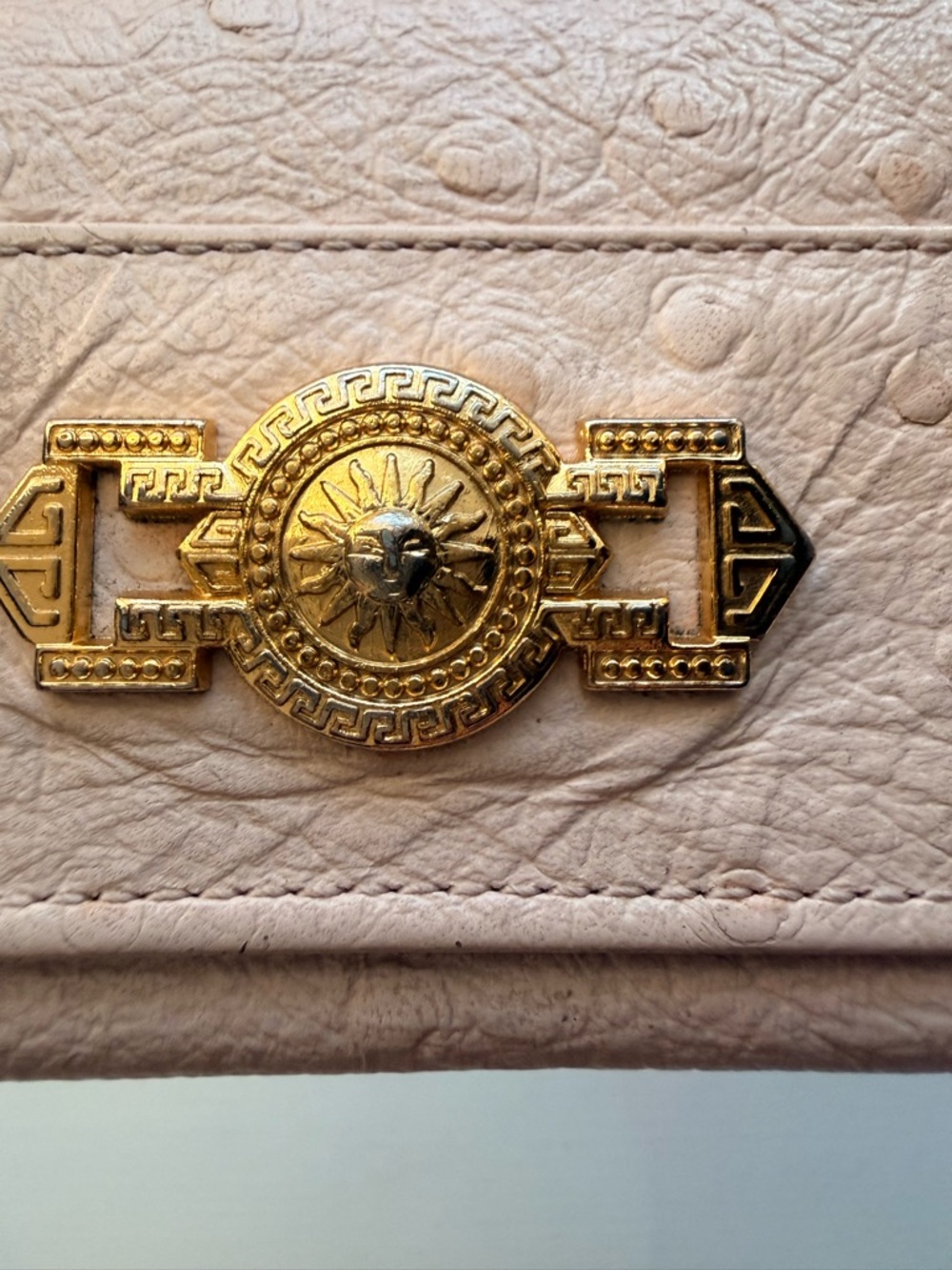 Authentic Vintage Gianni Versace Pink Ostrich 5 Ring Key Holder🔥💕 - Picture 2 of 9